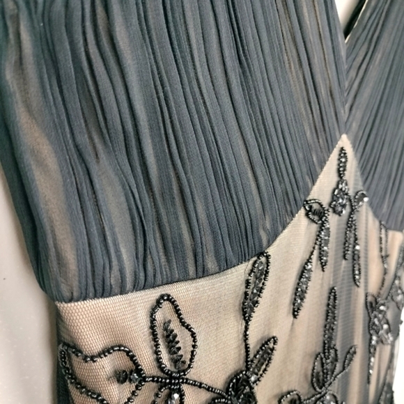 NWOT Pisarro Nights Beaded Sequin Overlay Black and Nude Dress Sz. 6 - Picture 5 of 14